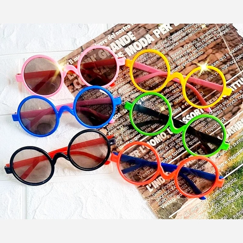 عینک آفتابی بچگانه طرح گرد،مناسب برای سنین 3 تا 10 سال،دارای طراحی مخصوص صورت بچه ها،بسیار شکیل،کیفیت فوق العاده عالی