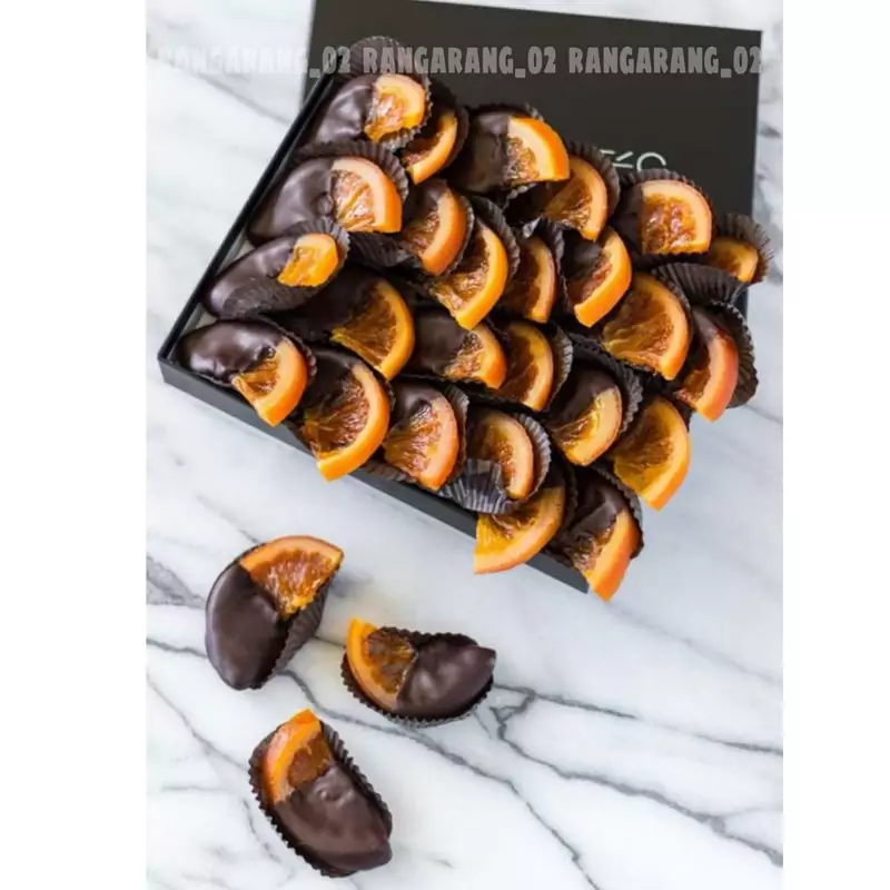 میوه آبنباتی و شکلاتی