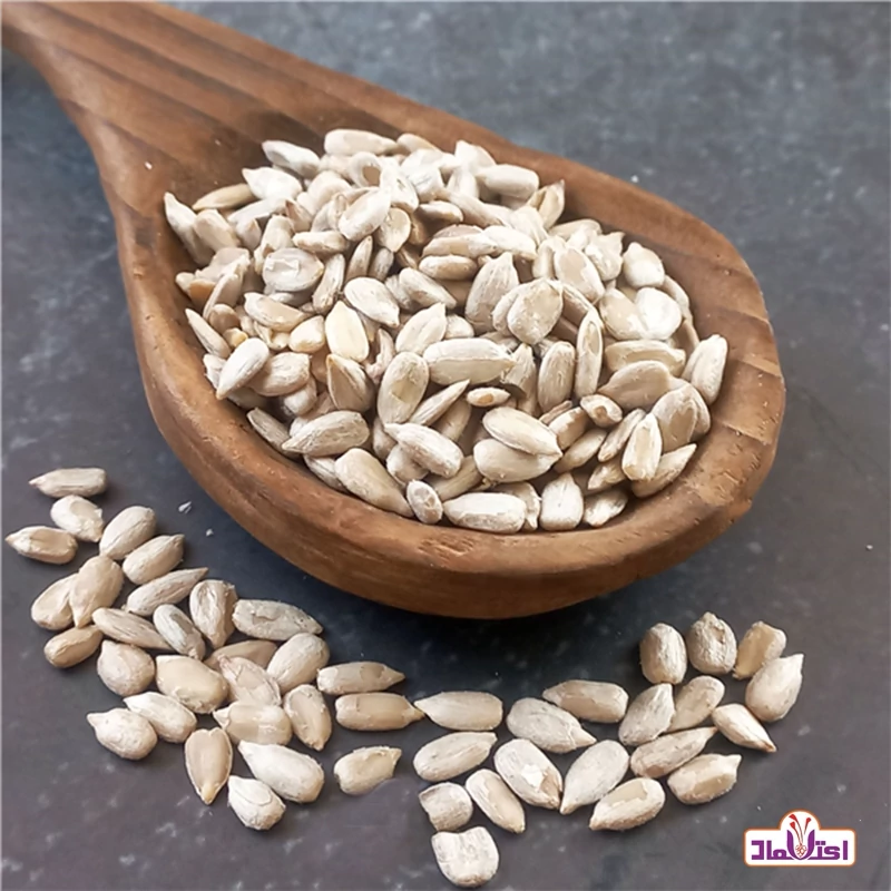 مغزتخمه افتابگردان روغنی اعلا 500 گرمی اعتماد تازه و خوش طعم