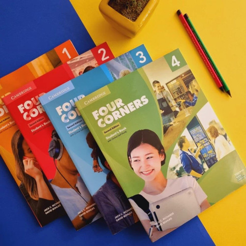 Four Corners 1 Second Edition Full Pack (مجموعه کامل کتاب های فور کورنرز ویرایش دوم، انتشارات جنگل)