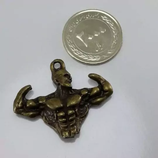 گردنبند فلزی بدن ساز