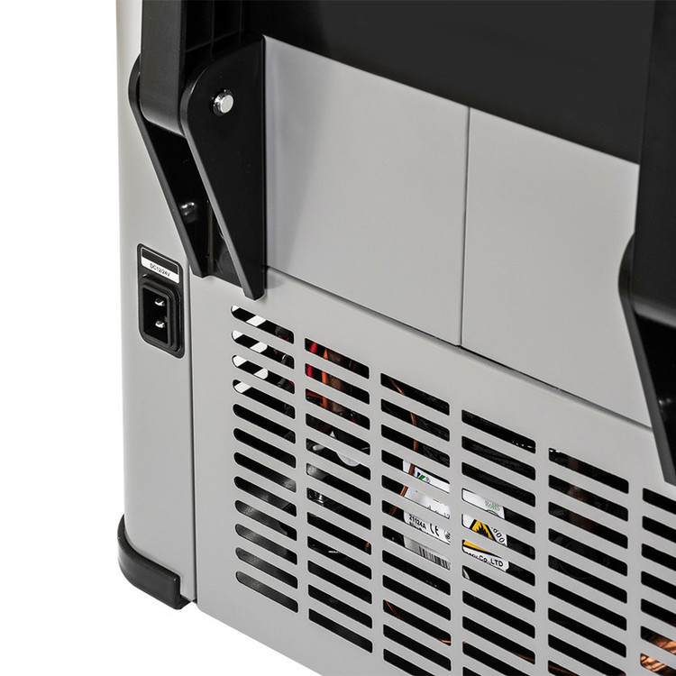 یخچال و فریزر خودرو میستری مدل MRQ-40
