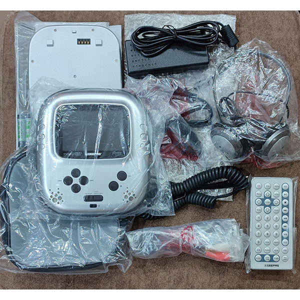 پخش کننده DVD جیپاس مدل GDVD-6268