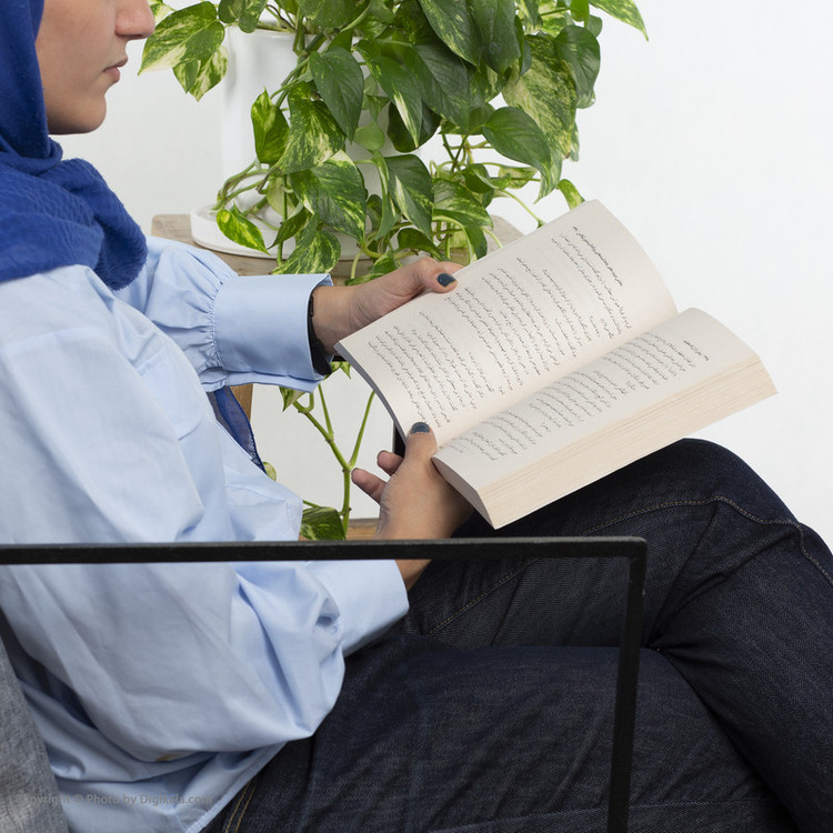 کتاب پیش از آن که بخوابم اثر اس. جی. واتسون نشر آموت