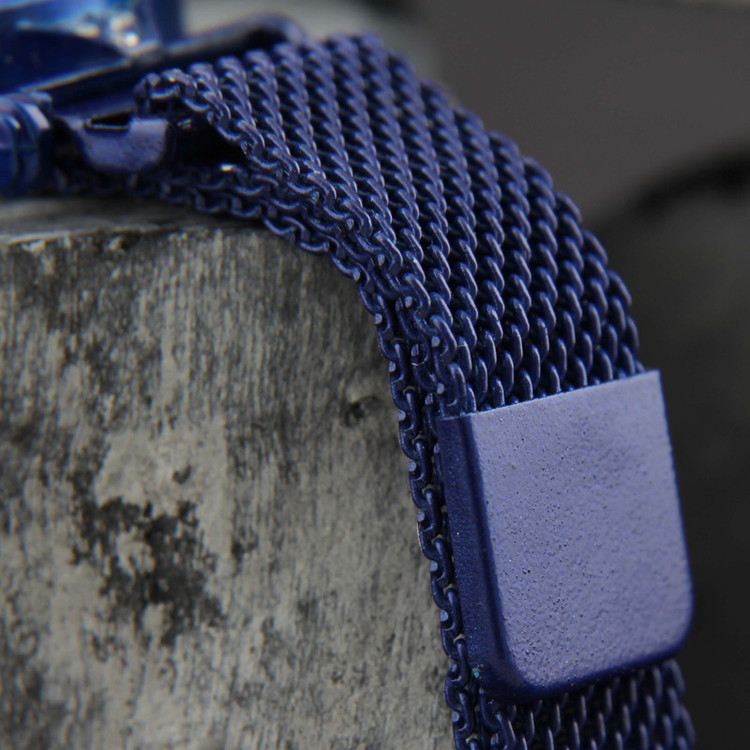 ساعت مچی دیجیتال زنانه مدل بند استیل حصیری کد WHW_266