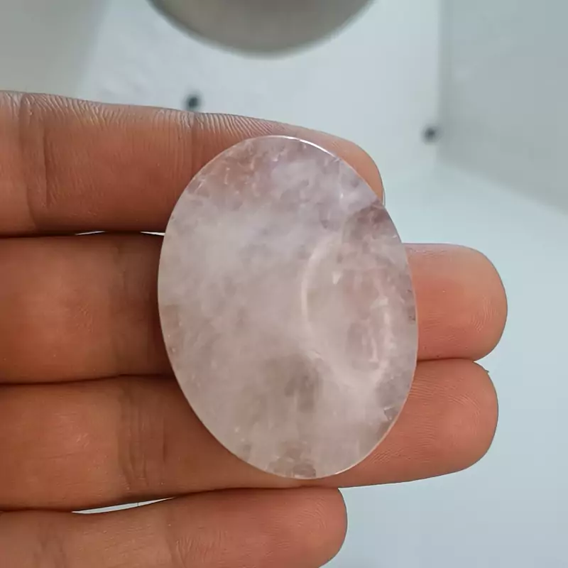 نگین بزرگ در ناب تراش دست