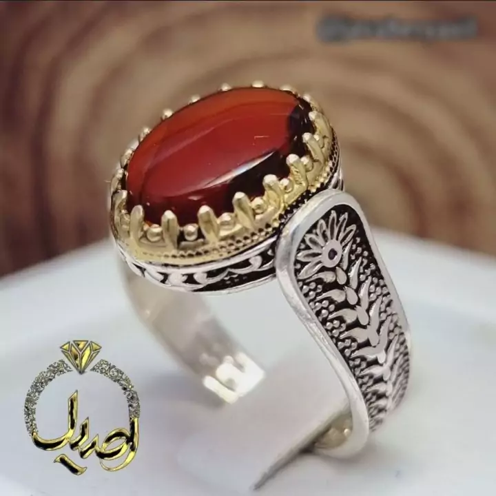 رکاب نقره طرح قلم تاج برنجی نگین عقیق یمنی اصل ومعدنی وزن 7 گرم
