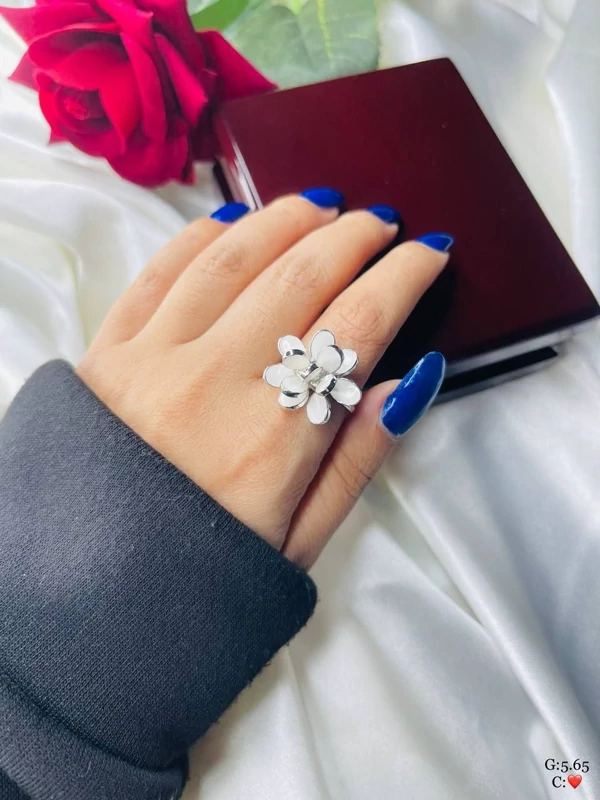 انگشتر نقره زنانه کد SWA281