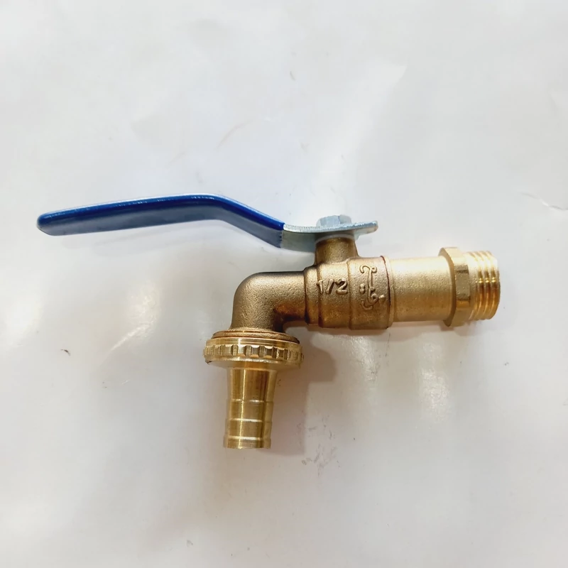شیر آب حیاطی برنجی دسته گازی سایز 1/2 اینچ