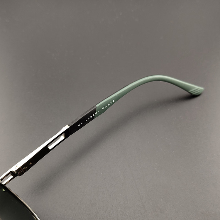 عینک آفتابی مردانه آلبرت وگ مدل JS8549C125-P144 Polarized G15 Flex