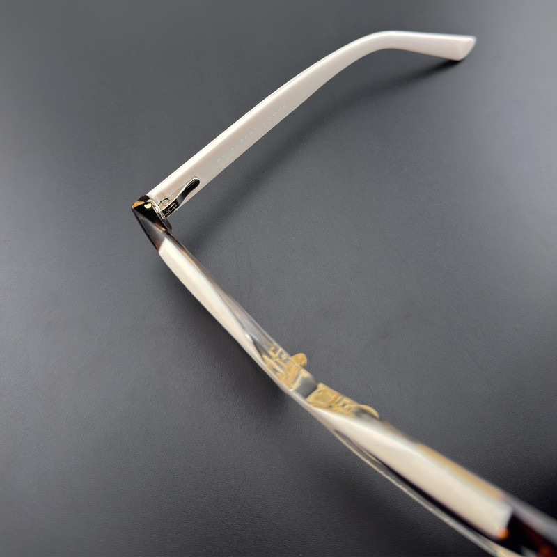 عینک آفتابی گربه ای زنانه آلبرت وگ مدل S26103C3 Acetate Avantgarde Visionary