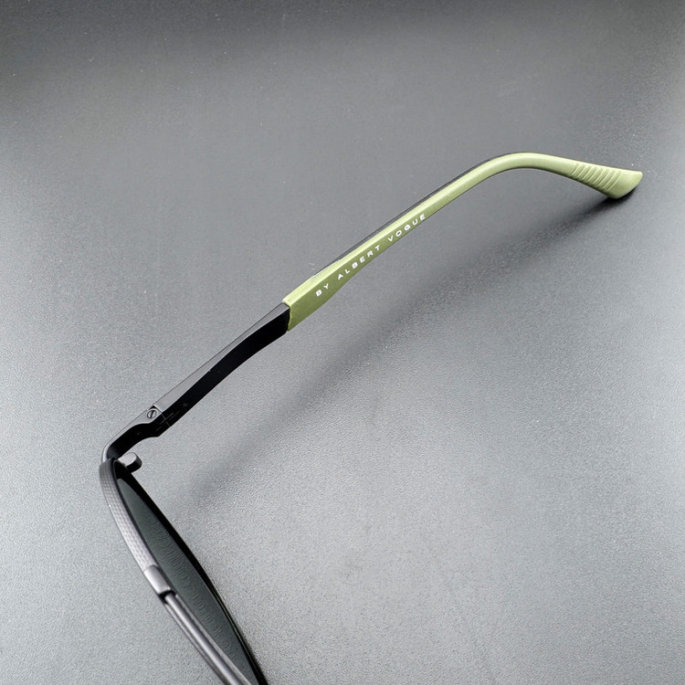 عینک آفتابی مردانه آلبرت وگ مدل JS8528C04-P144 Polarized Flex