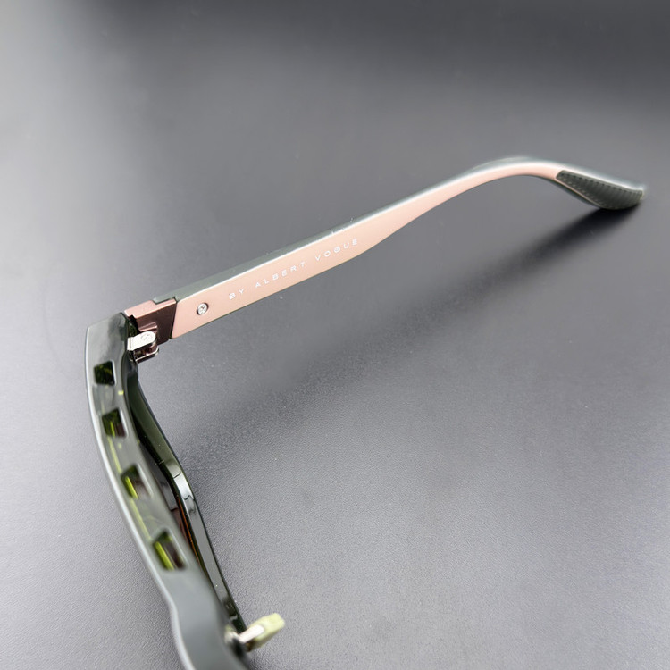 عینک ورزشی آلبرت وگ مدل TR7526C526-P112 Polarized Anti Fog