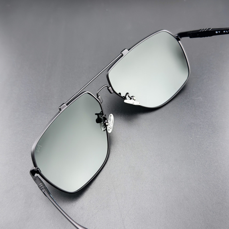 عینک آفتابی مردانه آلبرت وگ مدل JS8531C04-P144 Polarized Avantgarde Visionary