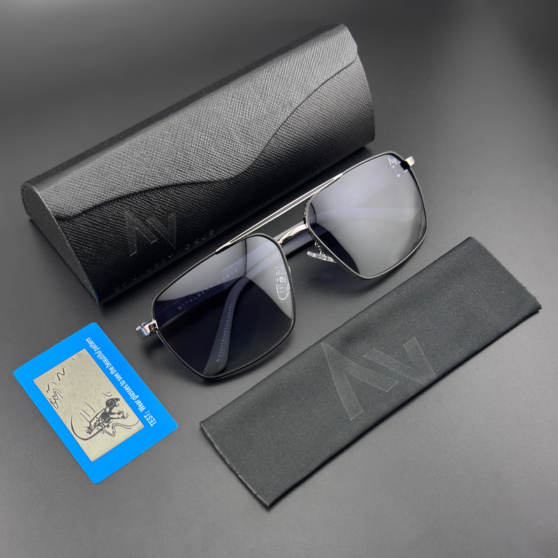 عینک آفتابی خلبانی مردانه آلبرت وگ مدل 6307C98P87 Polarized Albert Vogue