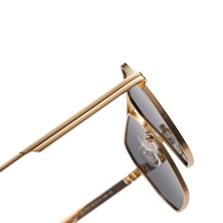 عینک آفتابی مردانه خلبانی آلبرت وگ مدل JS8520C02-P01 Polarized Avantgarde Visionary