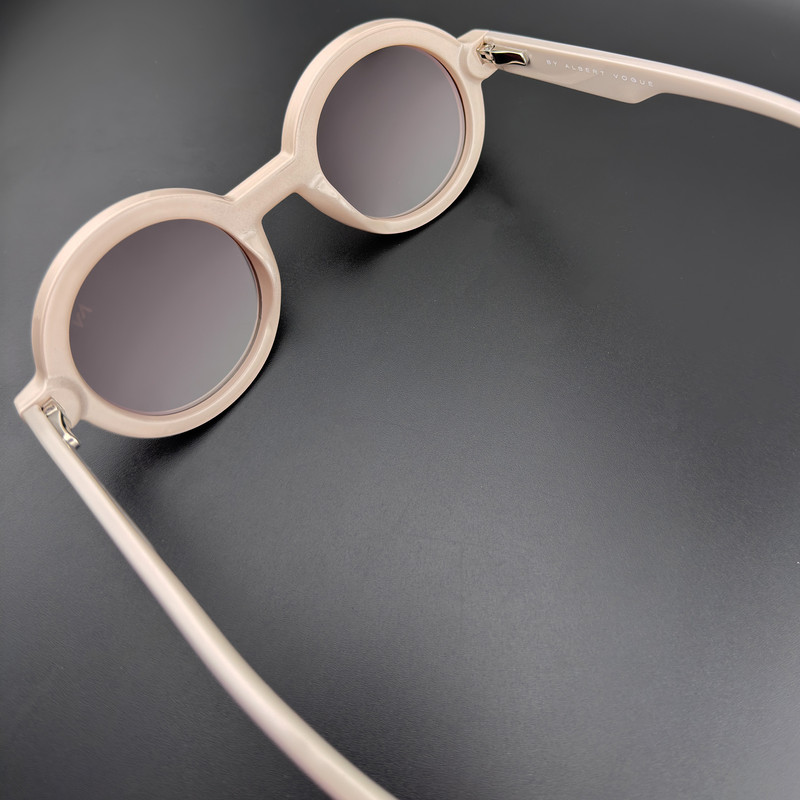 عینک آفتابی گرد زنانه آلبرت وگ مدل S26109C4 Acetate Avantgarde Visionary