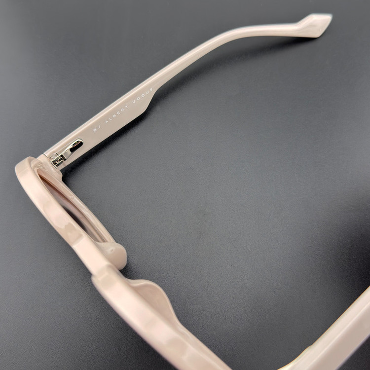 عینک آفتابی گرد زنانه آلبرت وگ مدل S26109C4 Acetate Avantgarde Visionary