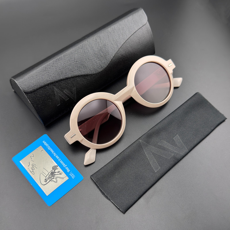 عینک آفتابی گرد زنانه آلبرت وگ مدل S26109C4 Acetate Avantgarde Visionary
