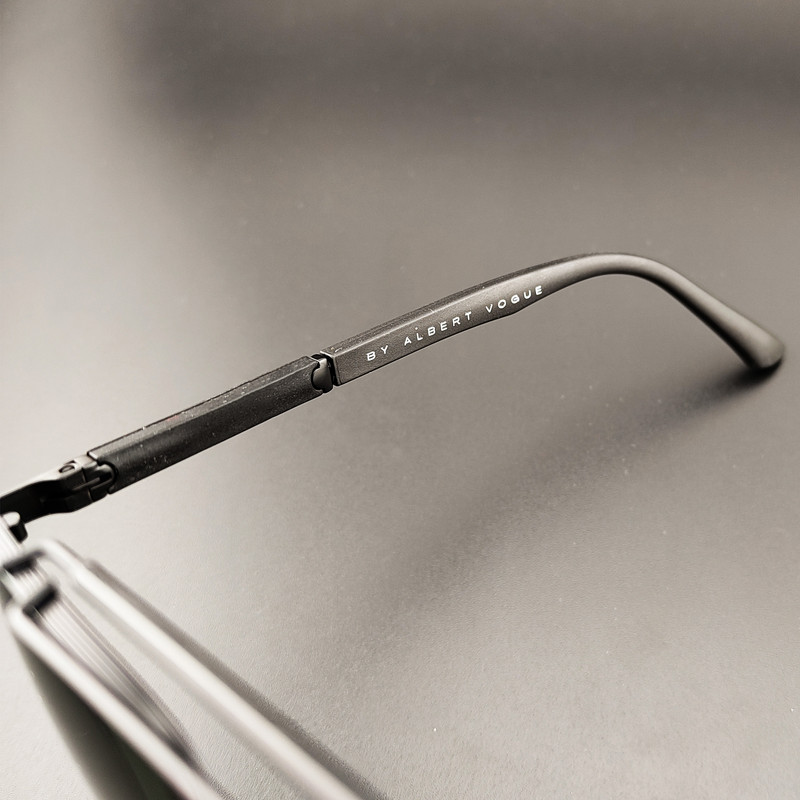 عینک آفتابی مردانه آلبرت وگ مدل 6320C04-P144 Avantgarde Visionary
