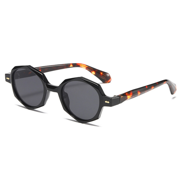 عینک آفتابی مدل ML65014 Midnight Leopard Pattern