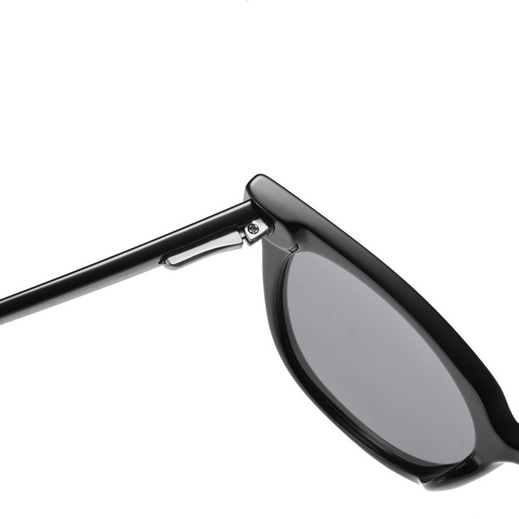 عینک آفتابی آلبرت وگ مدل TR3361C02-P20 Polarized Obsidian Onyx