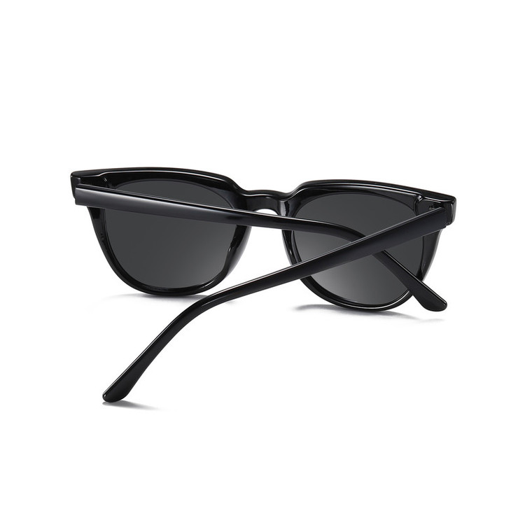 عینک آفتابی آلبرت وگ مدل TR3361C02-P20 Polarized Obsidian Onyx