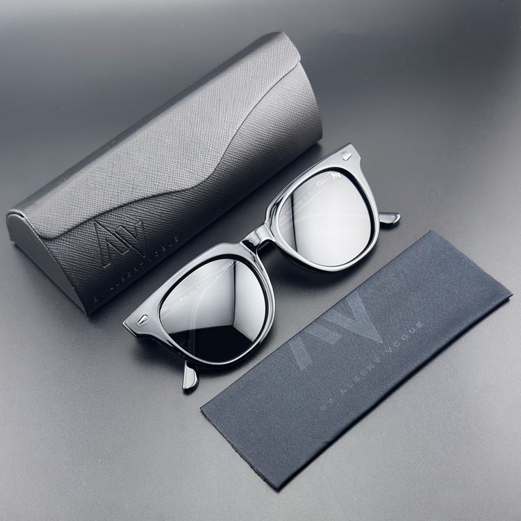 عینک آفتابی آلبرت وگ مدل TR3361C02-P20 Polarized Obsidian Onyx