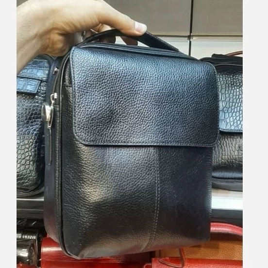 کیف دوشی چرم طبیعی گاوی با ضمانت نامه کتبی،کیف چرم طبیعی.کراس بادی چرمی.بادی بگ چرم طبیعی.دوشی چرمی.نانوک چرم.کیف دوشی