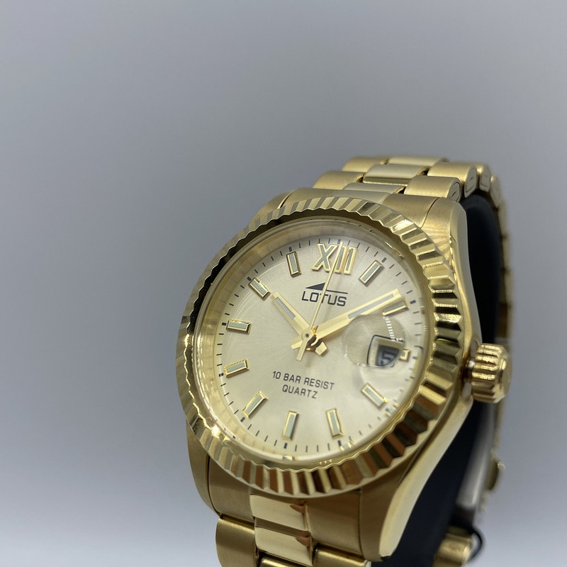 ساعت مچی عقربهای کوارتز زنانه لوتوس مدل L18932/2