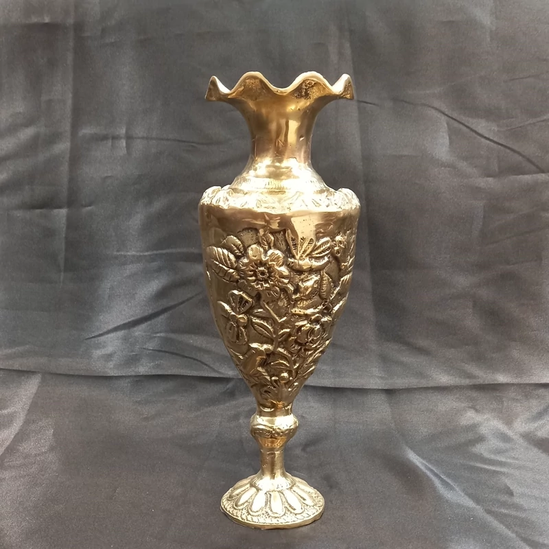گلدان برنز کد 1004113