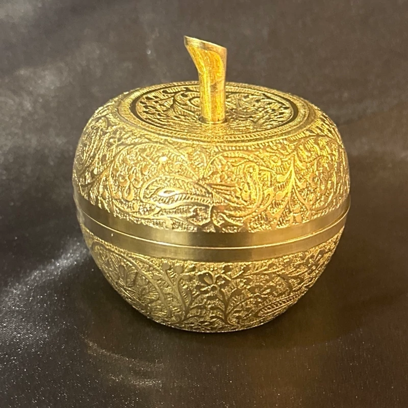 قندان برنز کد 1005936