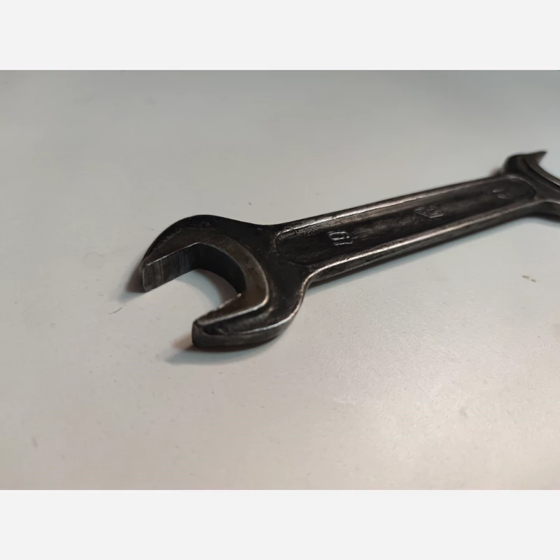 آچار دو سر تخت سایز 19 و 17 ساخت نروژ House wrench