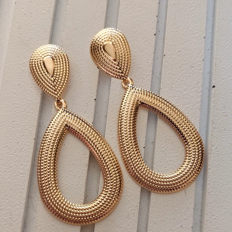 گوشواره اشکی روکش طلا سایز بزرگ گوشواره فشن اشکی