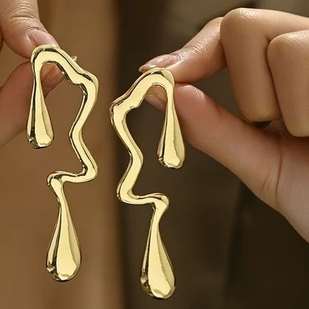 گوشواره فشن گوشواره طرح اشک دفرمه
