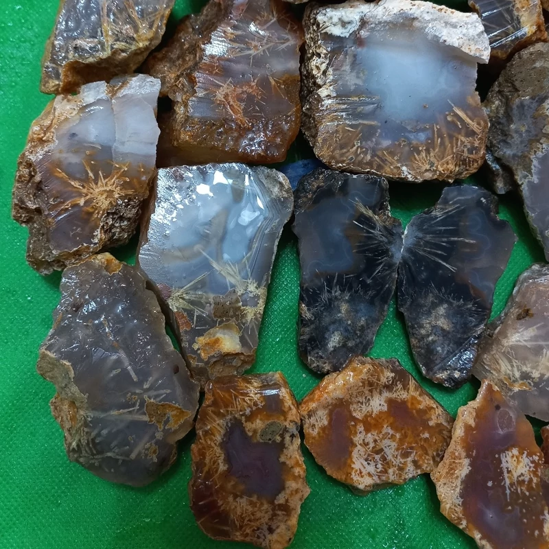 عقیق رتایل طلایی زیبا