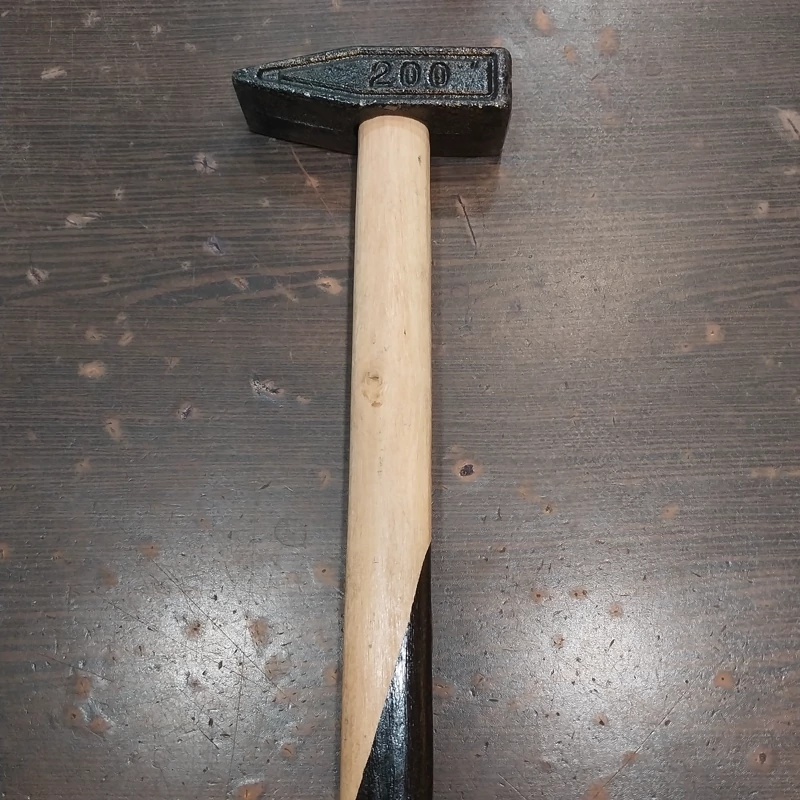 چکش 200 گرمی