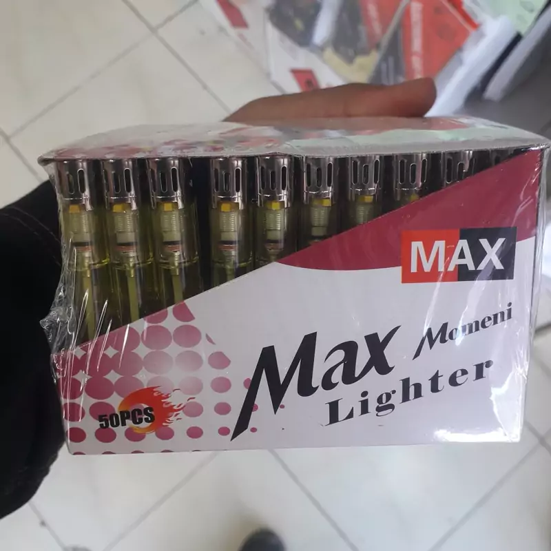 فندک   جیبی   گاز خور  کارتن 20  بسته   50 تایی