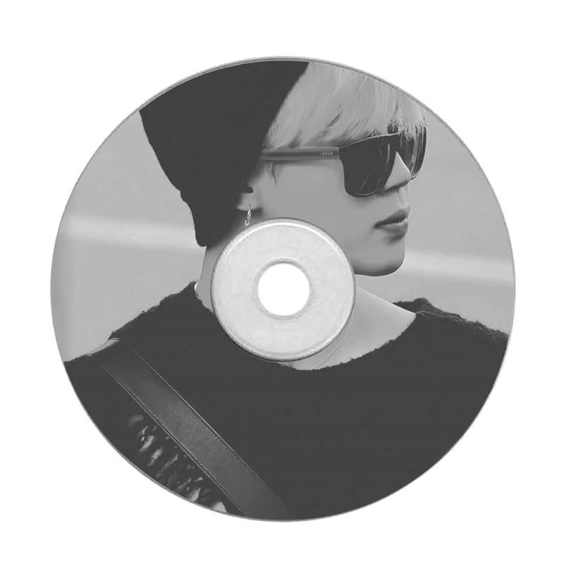 پوستر مدل سی دی طرح پارک جیمین Park Jimin کد 4