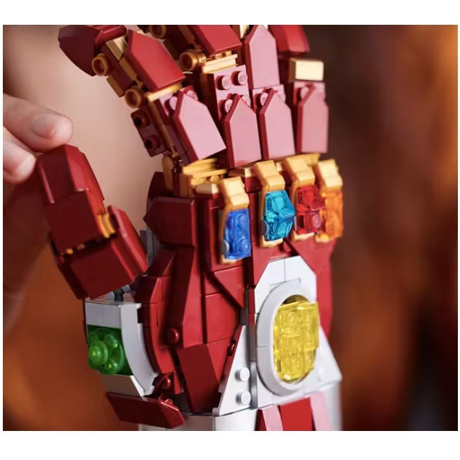 ساختنی 675 تکه مدل اونجرز دستکش آیرون من طرح Infinity Stones کد 4315