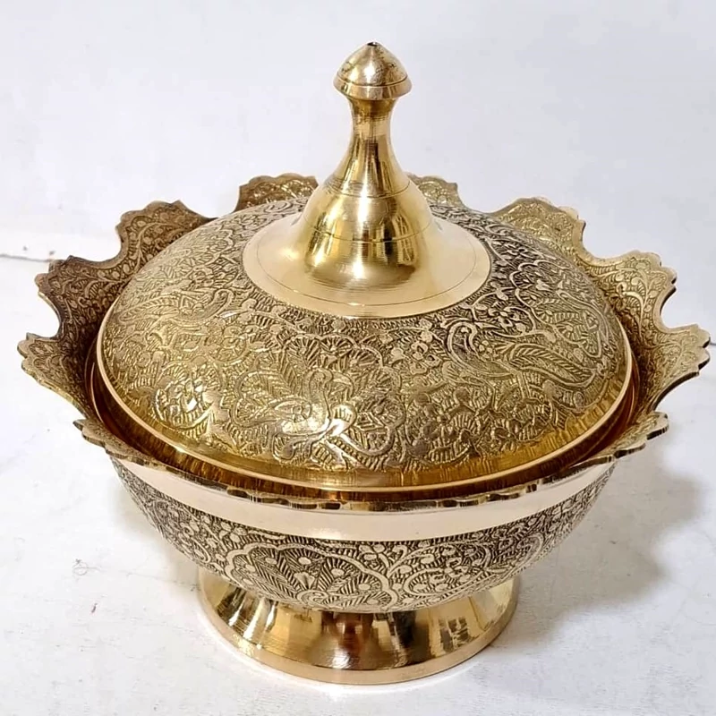 شکلاتخوری برنجی لب قلعه طاووس فول کیفیت هندی قطر20سانت