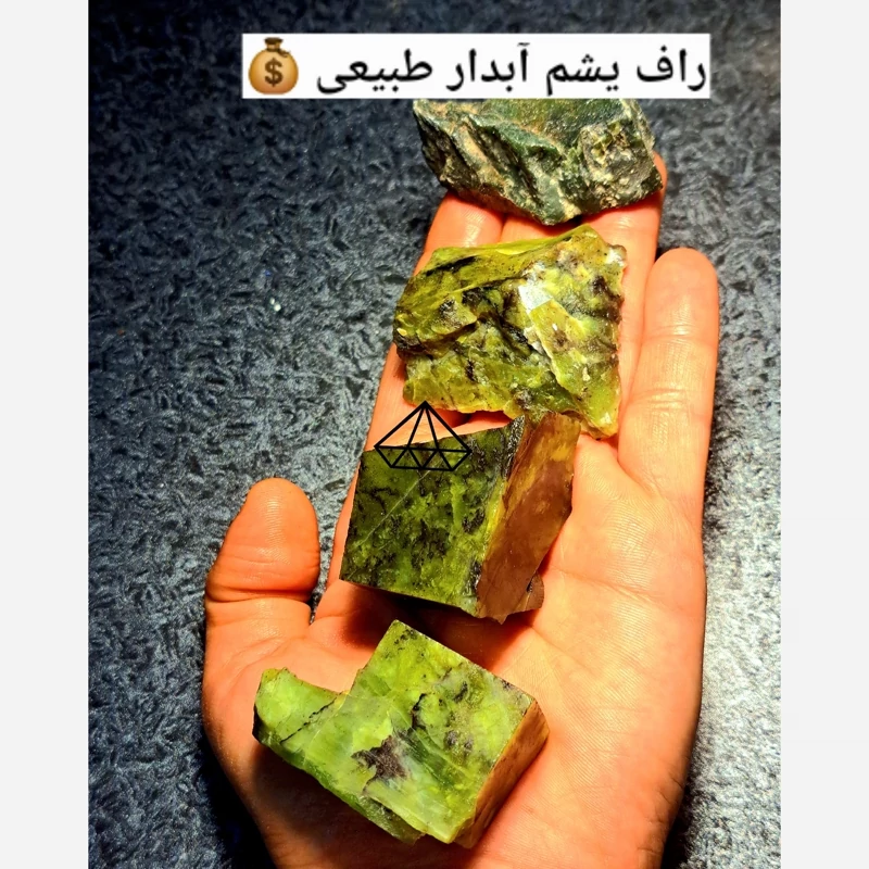 راف سنگ یشم بدون تراش خورده 60g سنگ فراوانی اصلی سنگ سلامتی اصلی سنگ نفریت اصلی راف یشم بلور یشم تیکه یشم خرید عمده یشم
