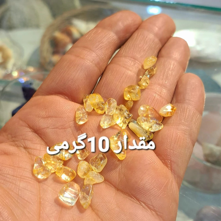سنگ سیترین چیپسی 1عدد مهره سیترین سنگ ثروت ساز سنگ فراوانی سنگ ماه تولد سنگ ساخت دستبند مهره چیپسی سنگ سیترین خرد شده