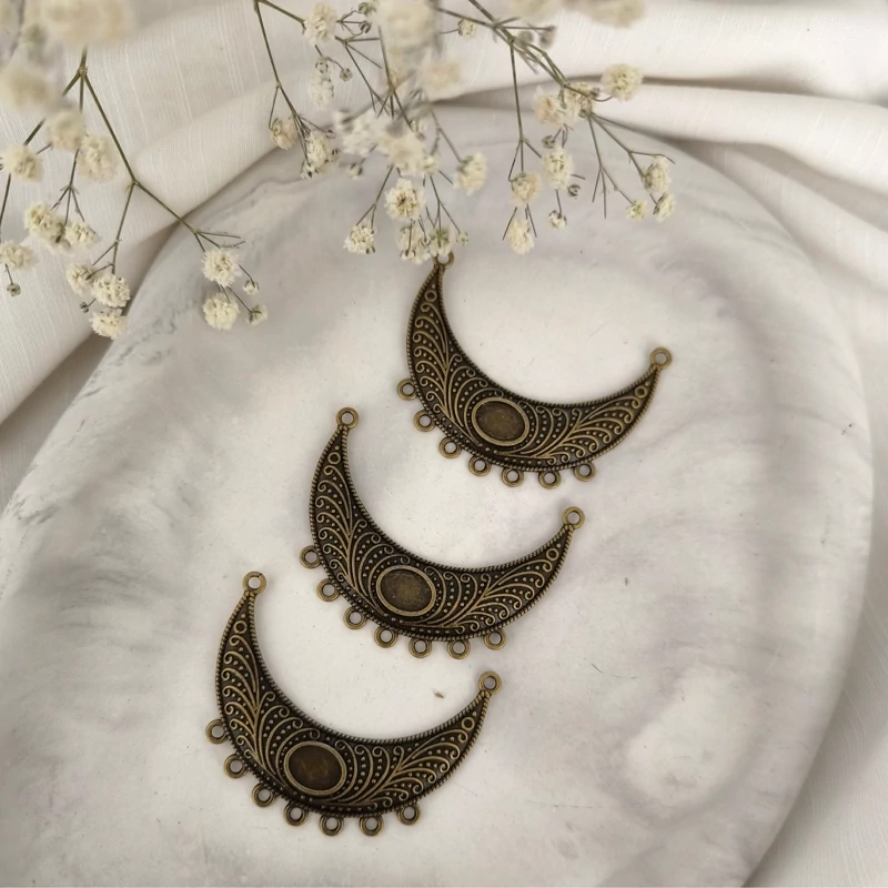 خرجکار( کشکول) گردنبند کد 25 (فروش بصورت دونه ای)
