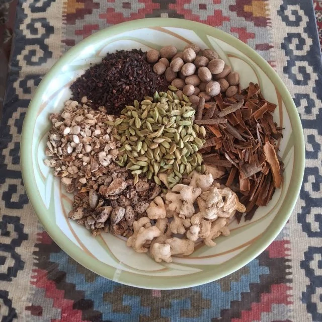 قوتو چند گیاه 5ستاره فدک (200 گرم)