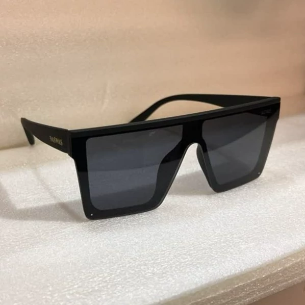 عینک آفتابی زنانه و مردانه Gucci + دستمال نانو + ارسال رایگان