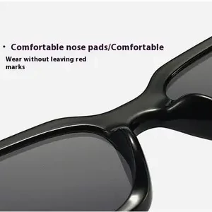 عینک آفتابی پرادا uv400 دسته سه بعدی +دستمال نانو مخصوص + ارسال رایگان کد6