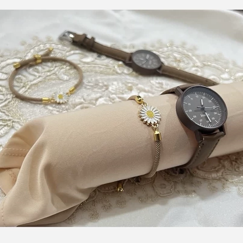 ست ساعت + دستبند زنانه برند ins + ارسال رایگان (ست دستبند و ساعت زنانه )