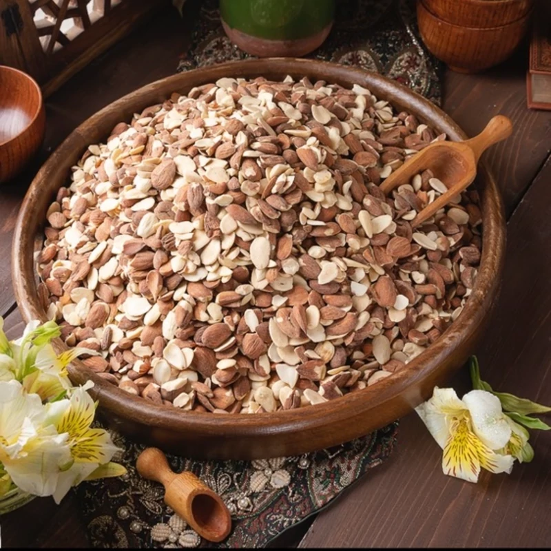 مغز بادام شکسته مامایی خام 500 گرم