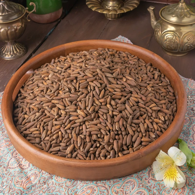 چلغوز با پوست 250 گرم(5 درصد خراب دارد)